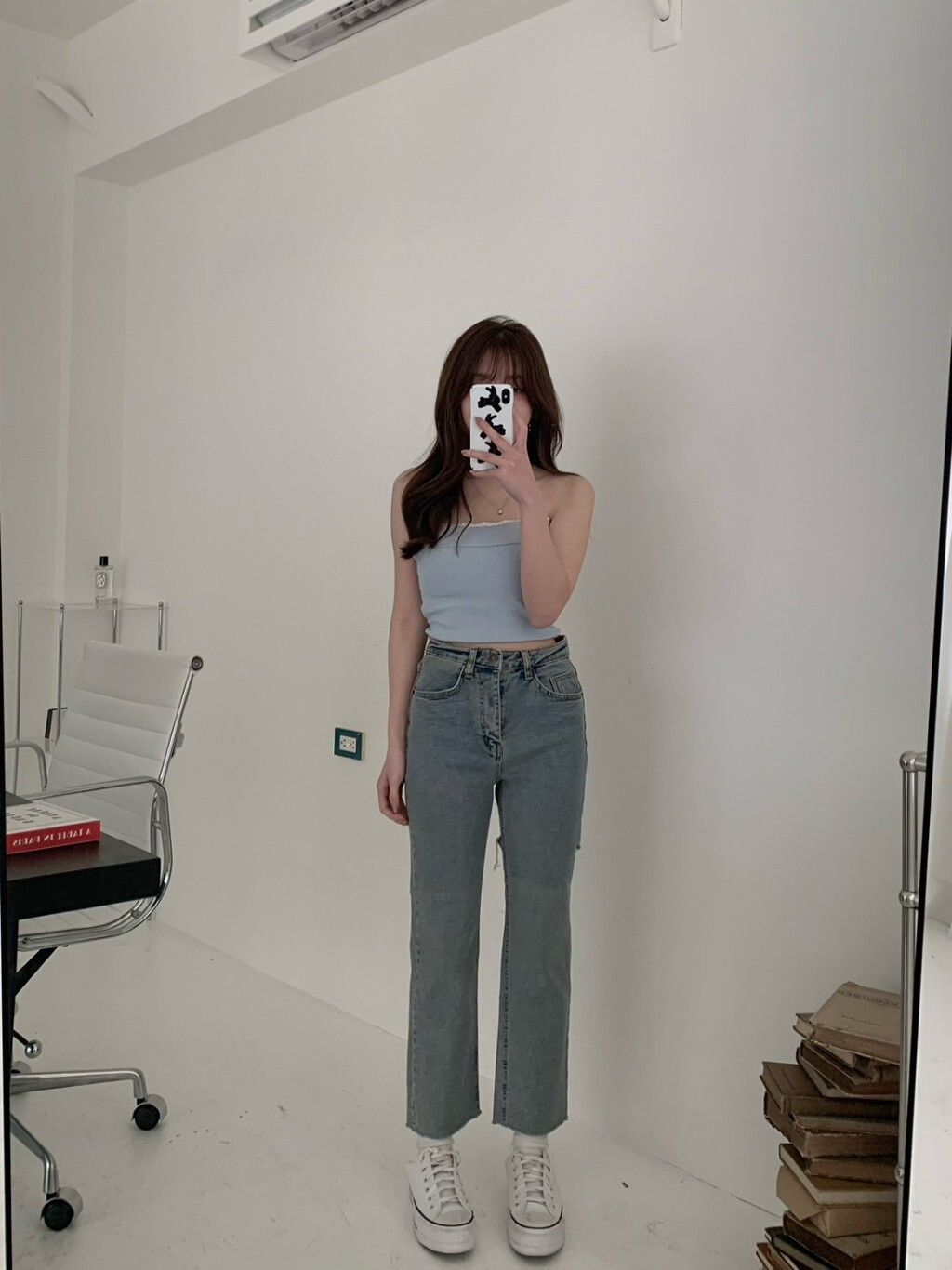 tw-11134207-7rbk9-mamxr9zb1y0m04