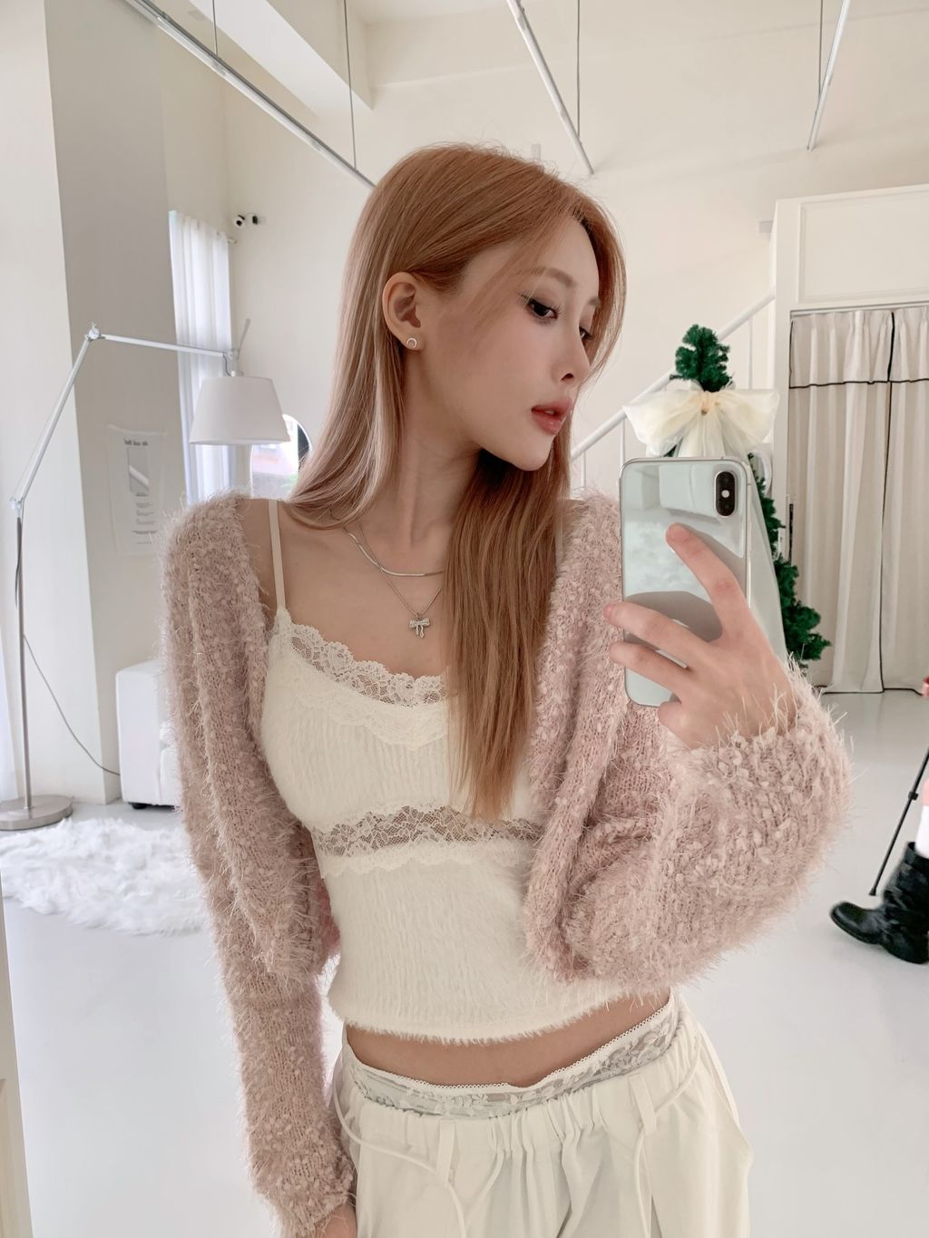 image_8910A021-FF89-4768-BD6E-C0B796E5A39B_1764173173