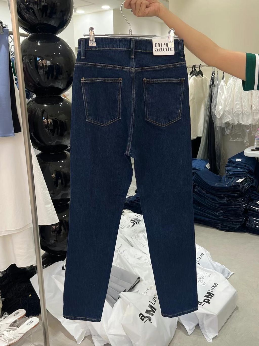🧺🧺neu adult. apm luxe409 2023-05-05 10.15.53