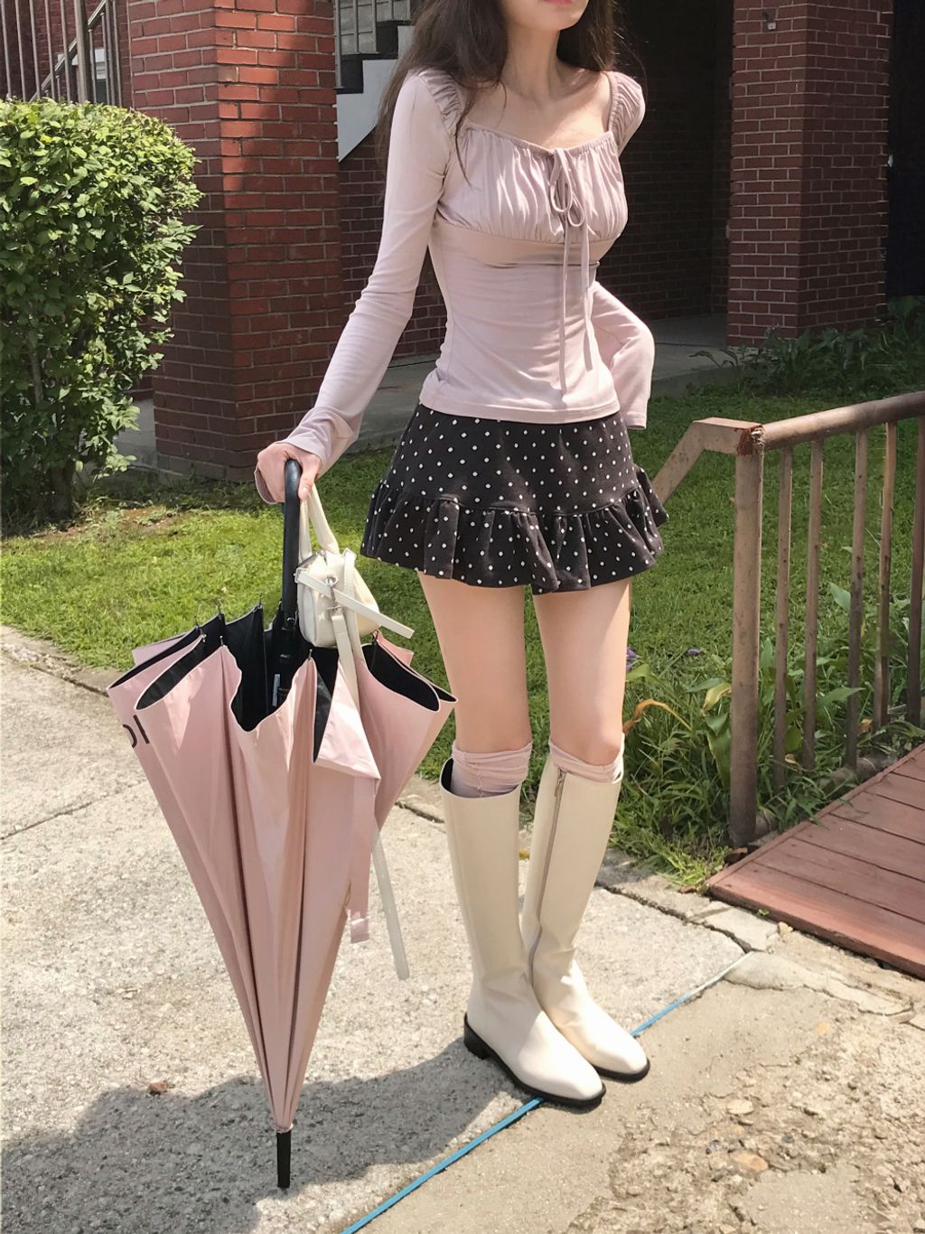 bcc80603245e1fa5e6751fae91f2317c