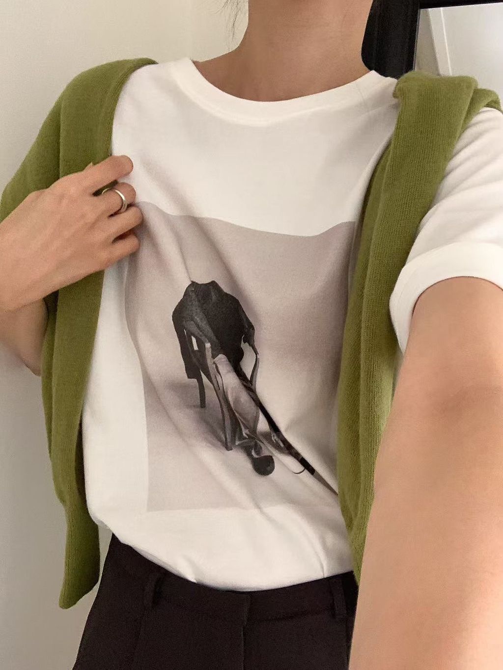 服裝T4
