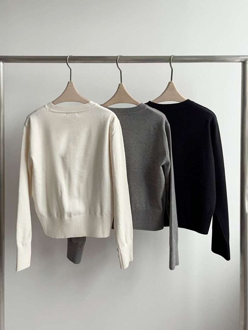 斜邊針織上衣21