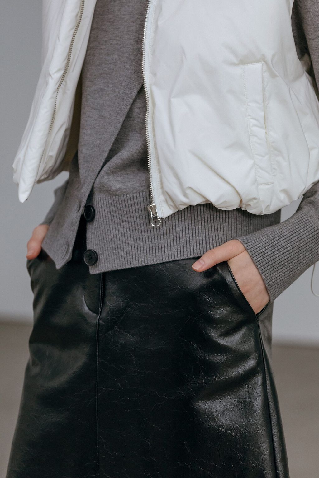 斜邊針織上衣12