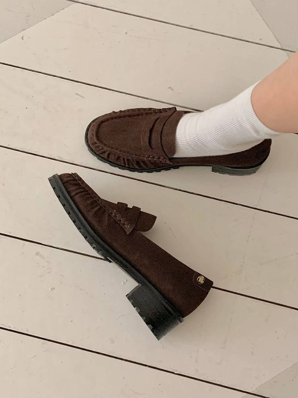 394C4534-1D99-43FF-AD9B-6D4A2C42716F