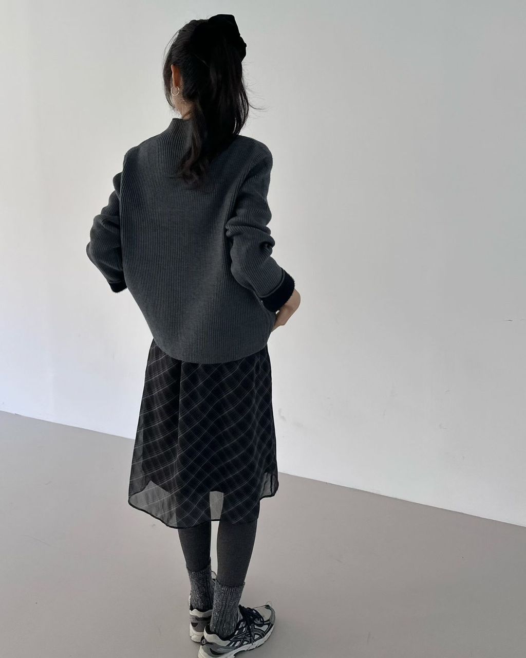 立領直紋針織10