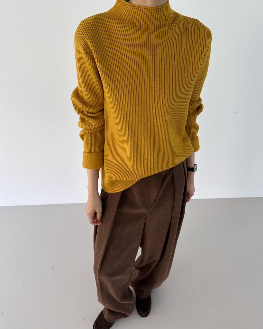 立領直紋針織37