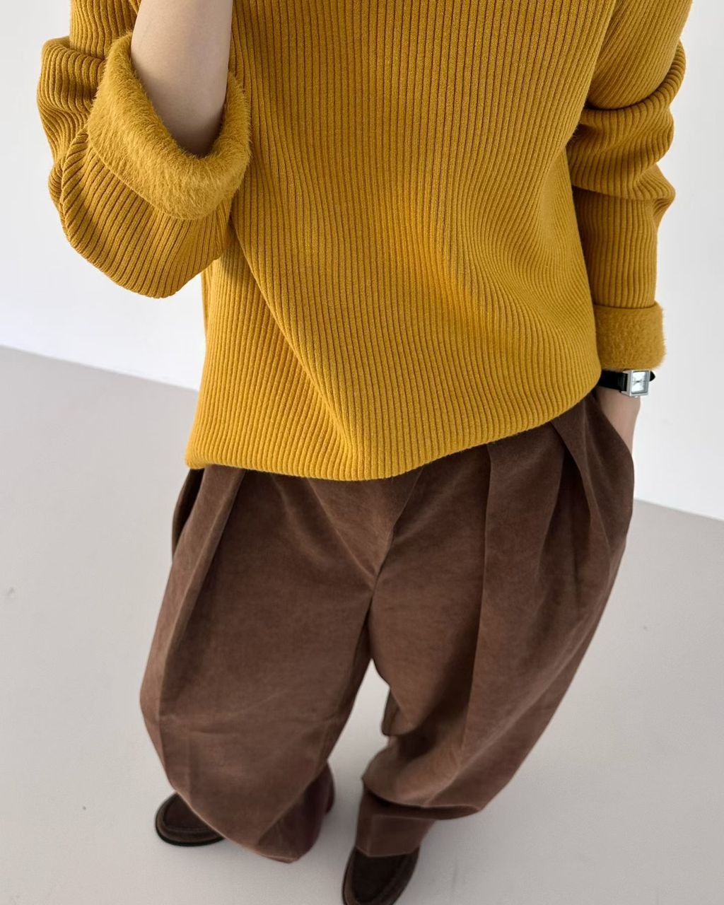 立領直紋針織51