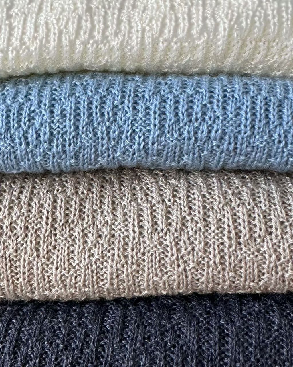 高領象紋針織12