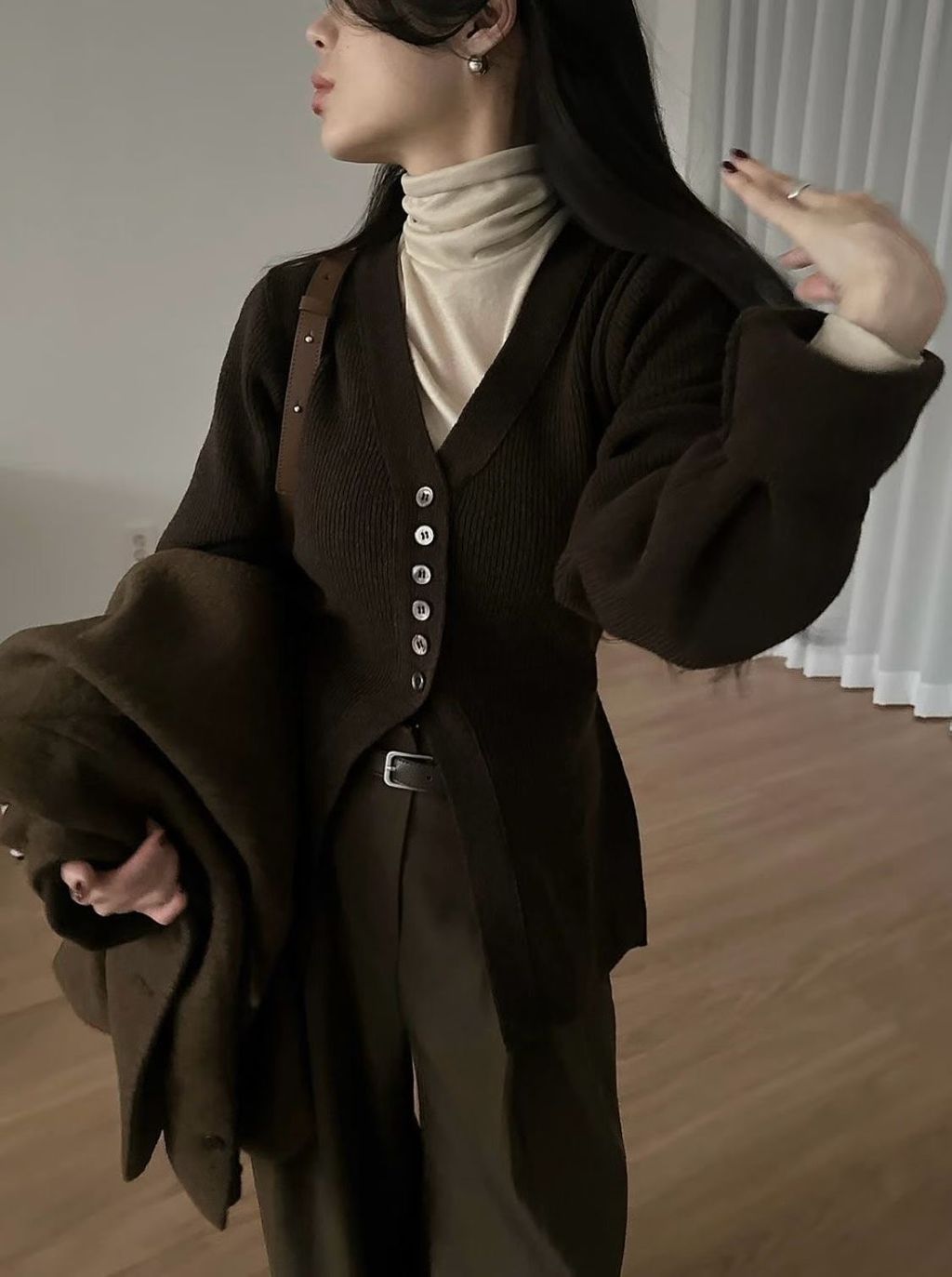 中長版排扣針外8