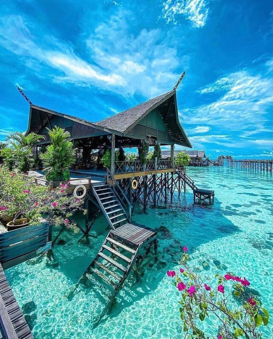 Sipadan Kapalai Dive Resort  | Gentlementravelagency