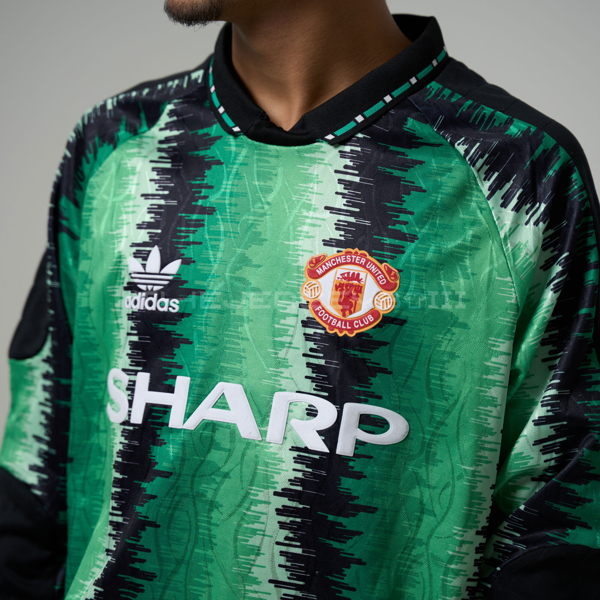 Manchester United No50 Johnstone Green Goalkeeper Long Sleeves Soccer Club Jersey