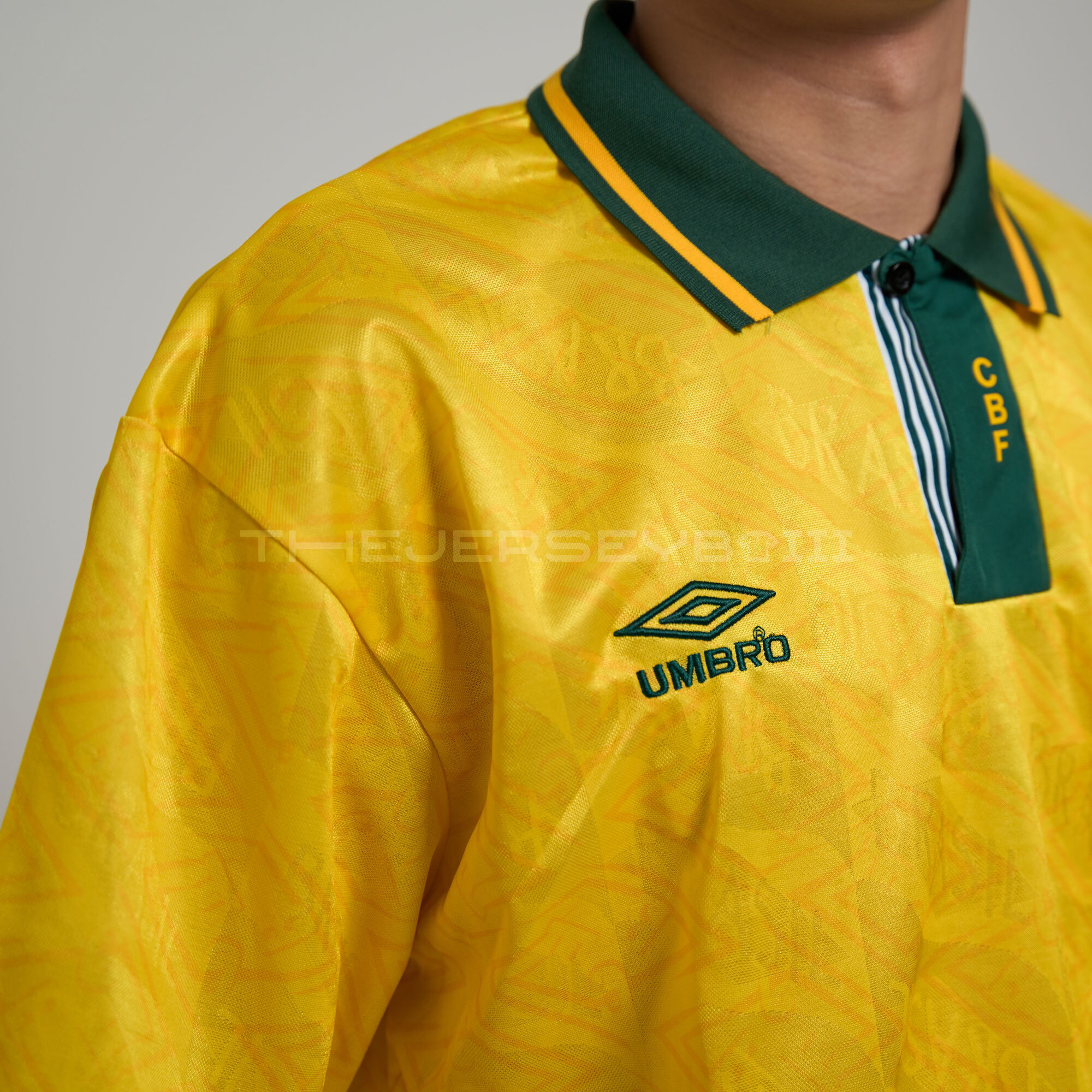 SIZE M BRAZIL 1991-1993 HOME FOOTBALL SHIRT JERSEY UMBRO NBWT