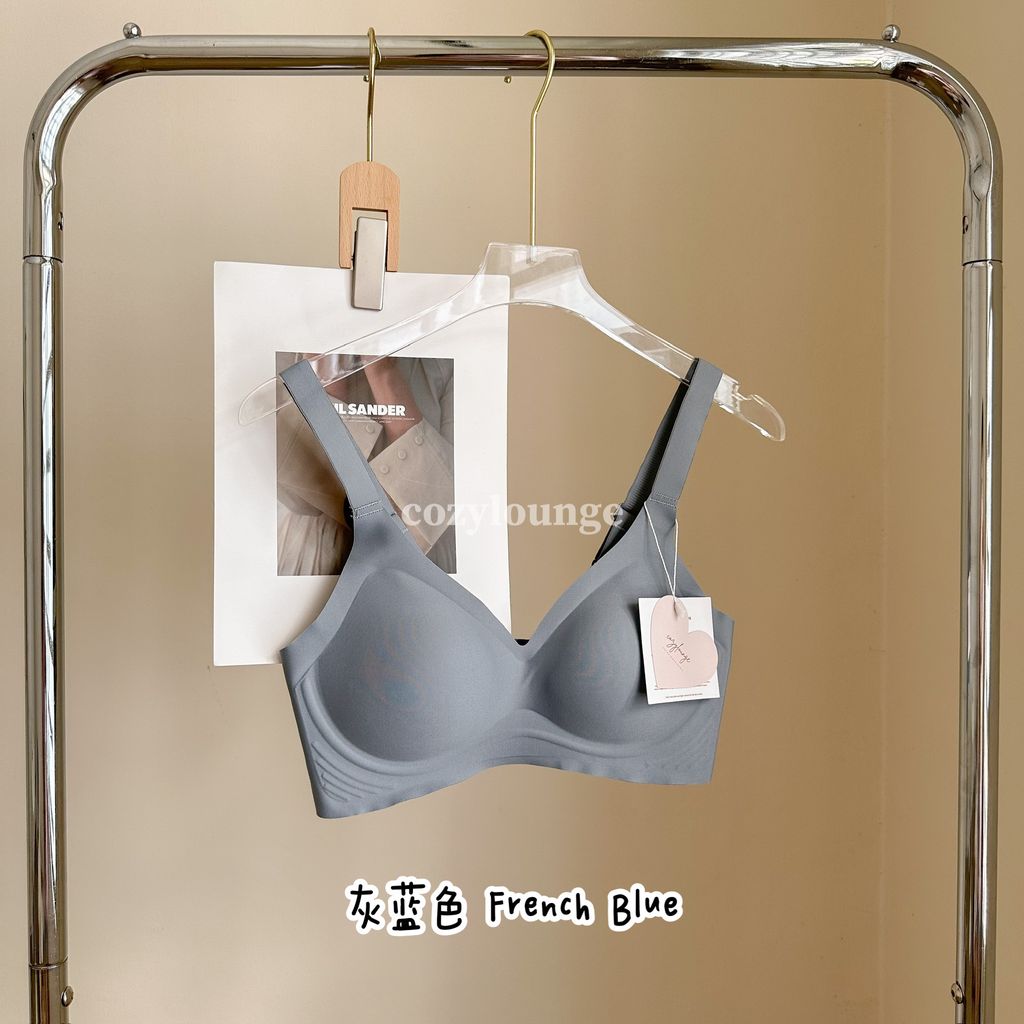 C67CF82E-F48D-4EE7-A860-422DFFF9004D