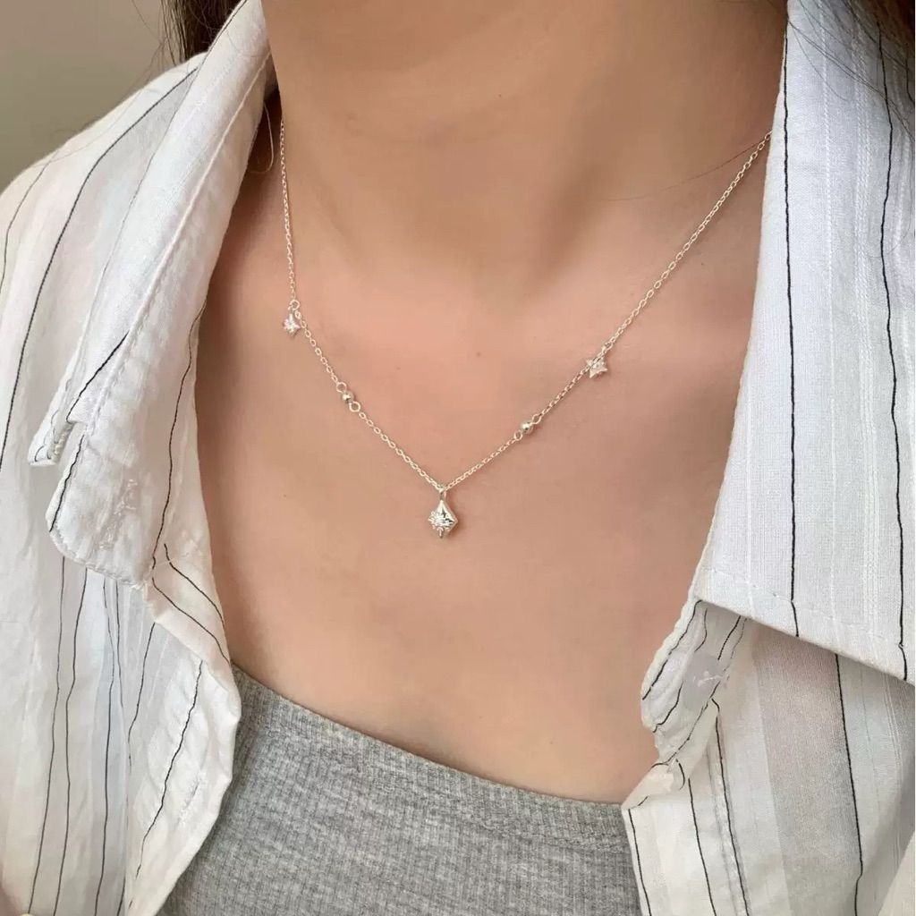 tw-11134207-820lg-mm4hkvaapudh5c