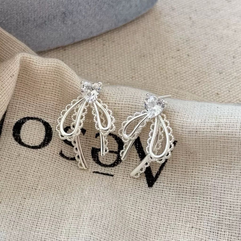 tw-11134207-820le-mm1bby97i8sj86