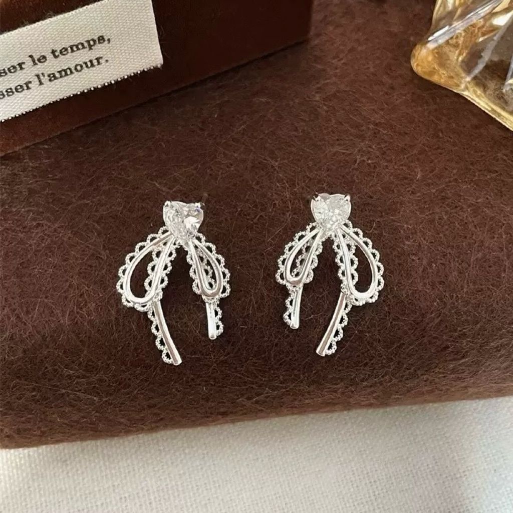 tw-11134207-820l4-mm1bby97z3lxbc