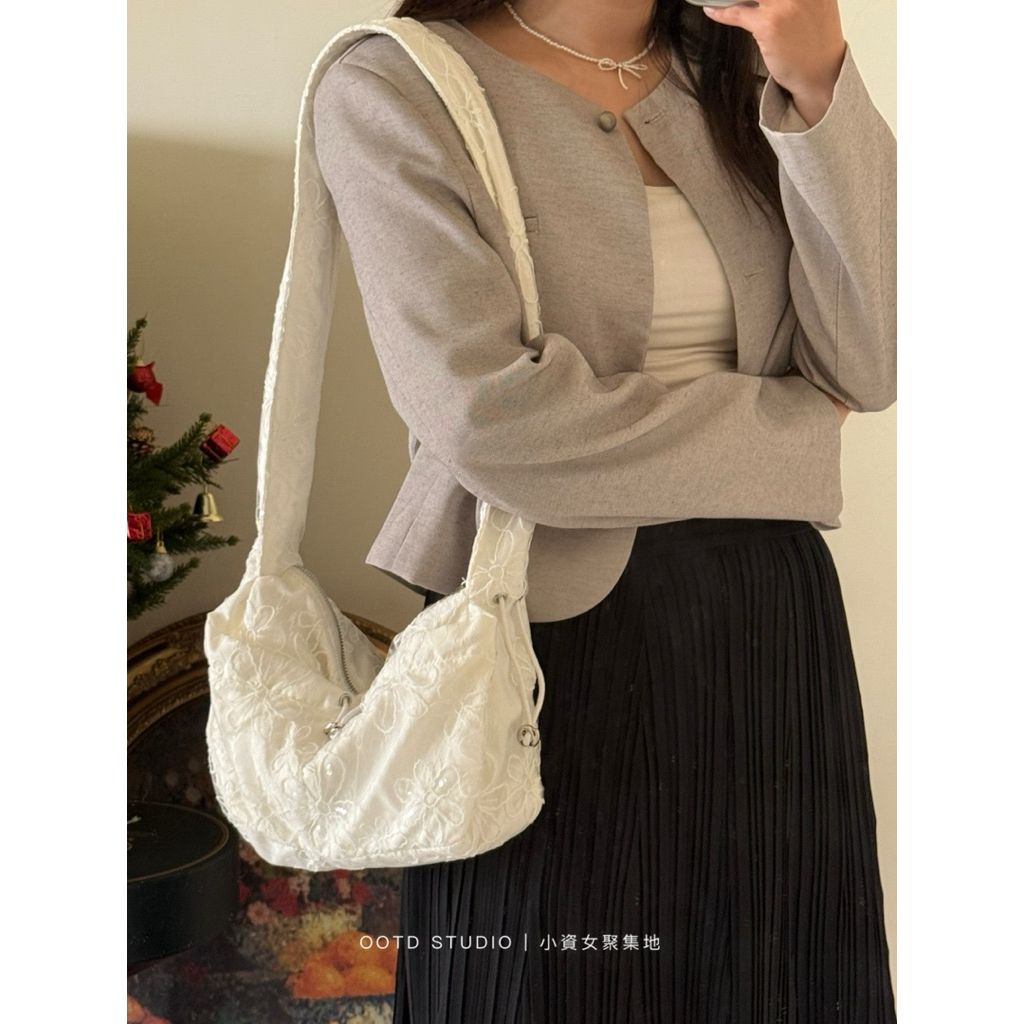 tw-11134207-820lb-mocko9p92io169