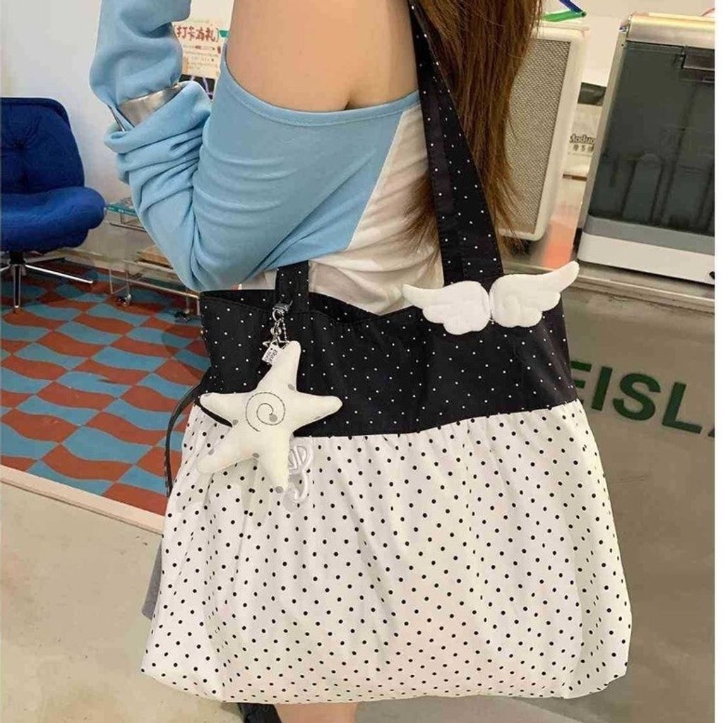 tw-11134201-820lh-msgm8lz0twxtf4
