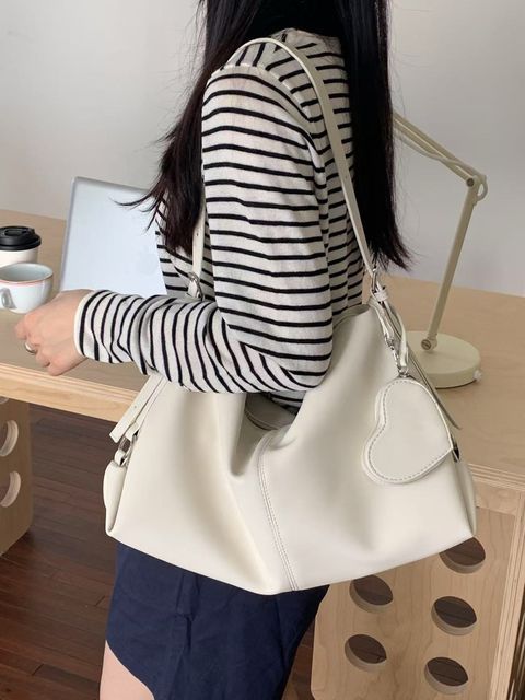 tw-11134207-7rbka-m8dejz7rq69l89