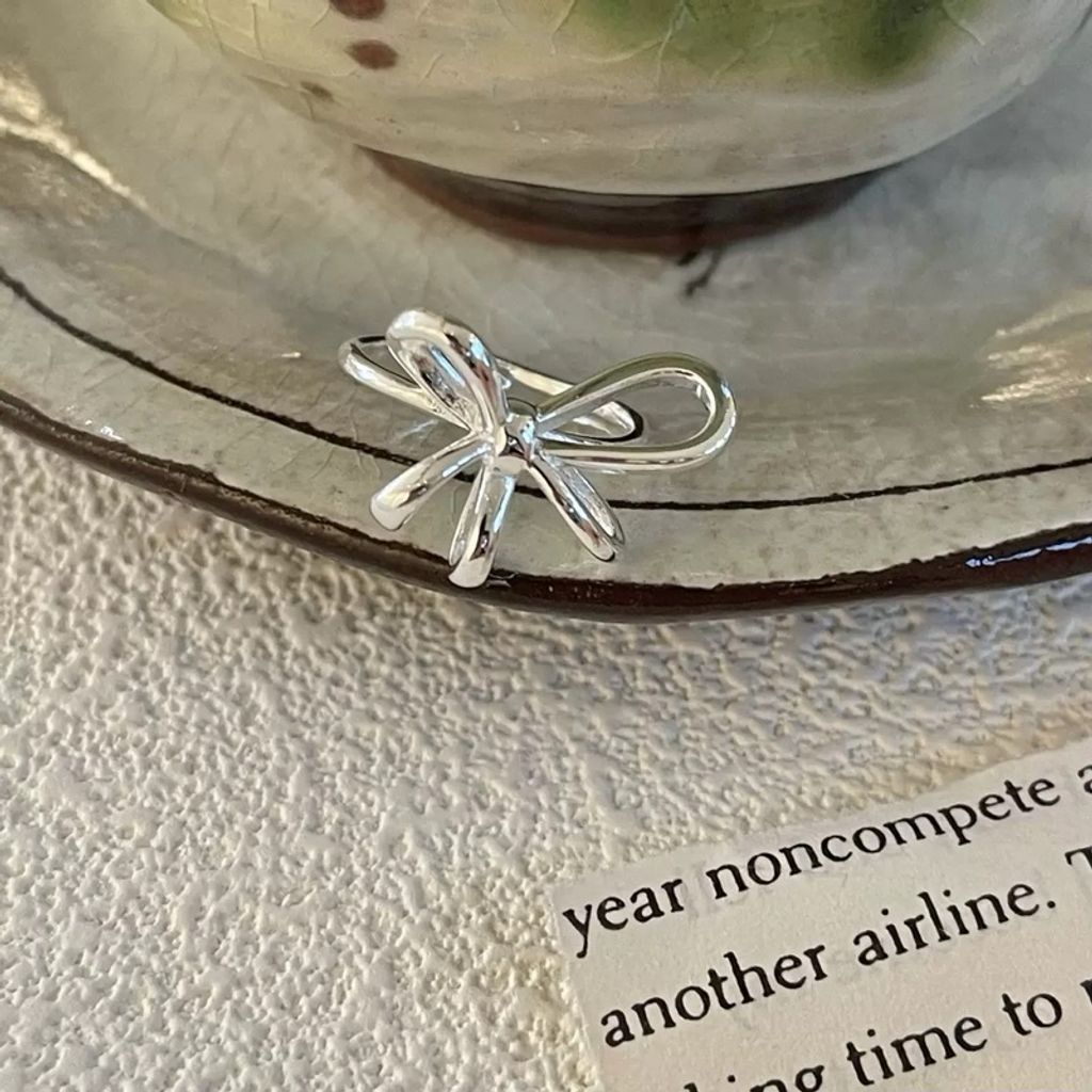 tw-11134207-7rbka-m9juhlnn7epl5b