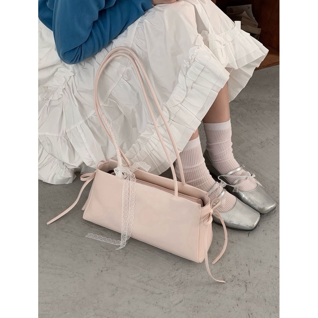 tw-11134207-7ra0o-mbm0knbzesyb96