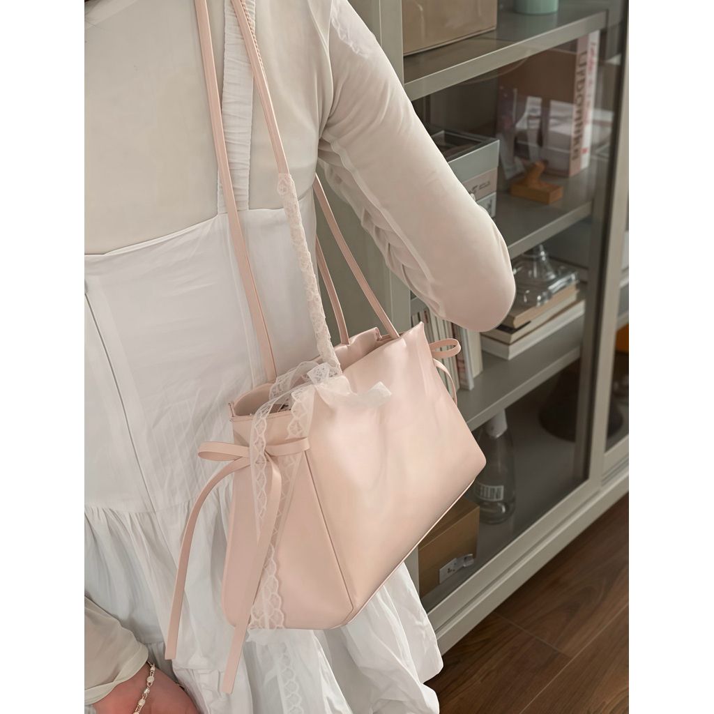 tw-11134207-7ra0s-mbm16mlvh5hvce