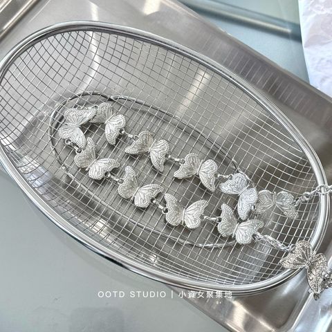 tw-11134207-7ra0i-mbnkv9s9l8ur46