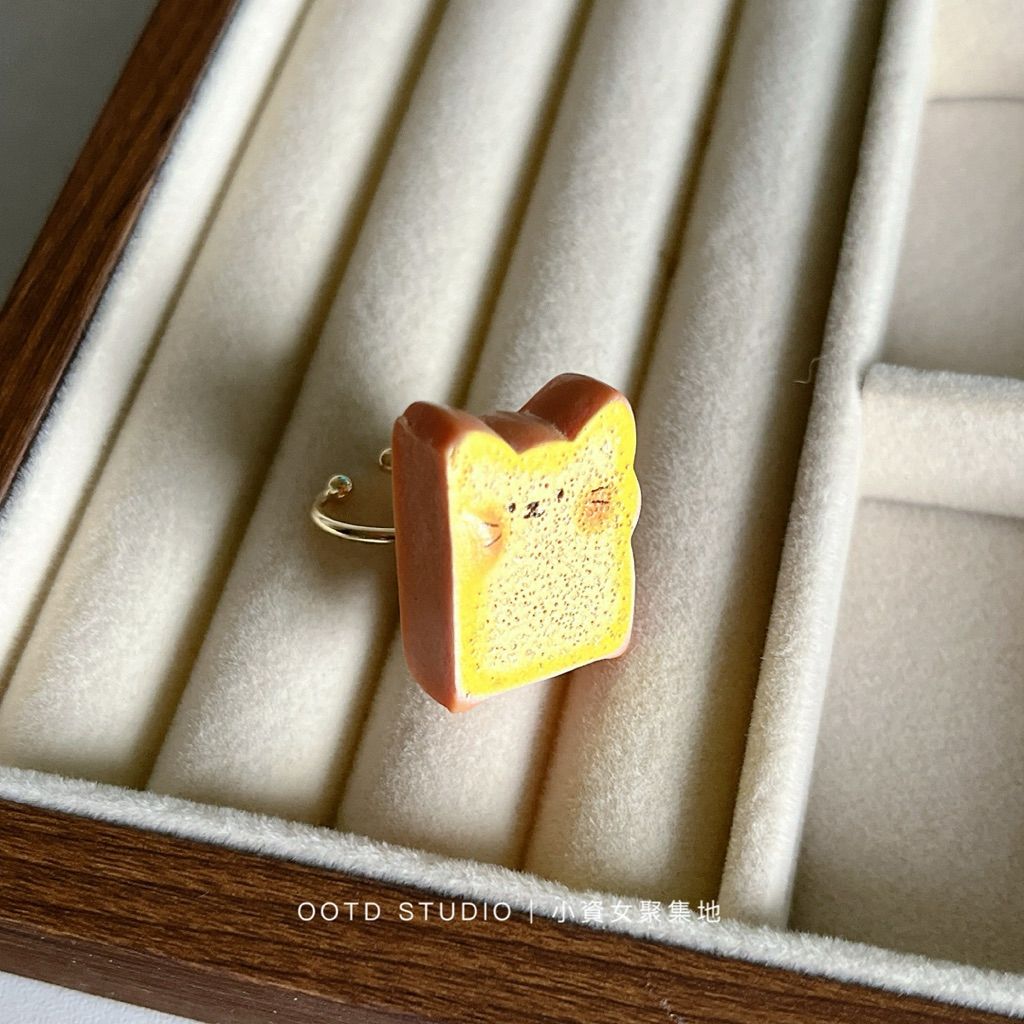 tw-11134207-7ra0q-mdealv083wu7ab