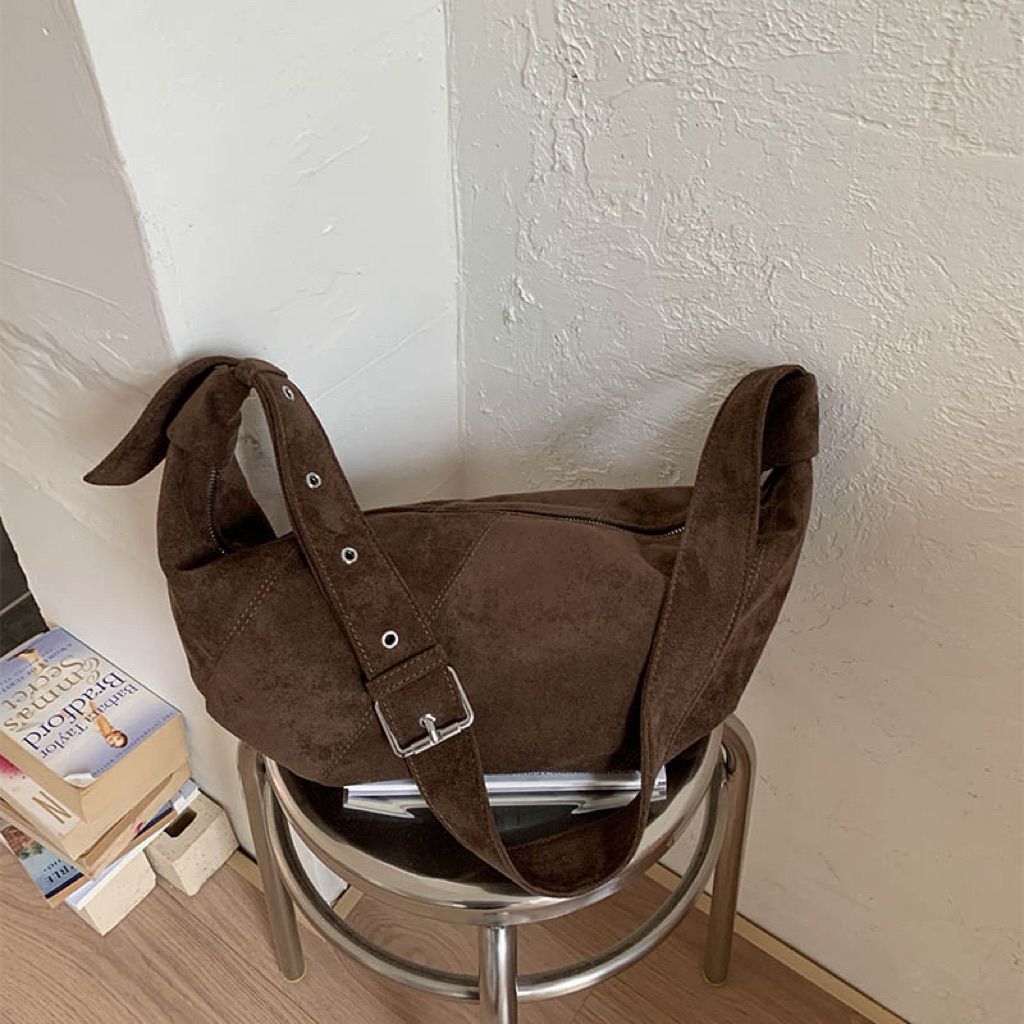 tw-11134207-81zth-mg7dsp5l4aobda