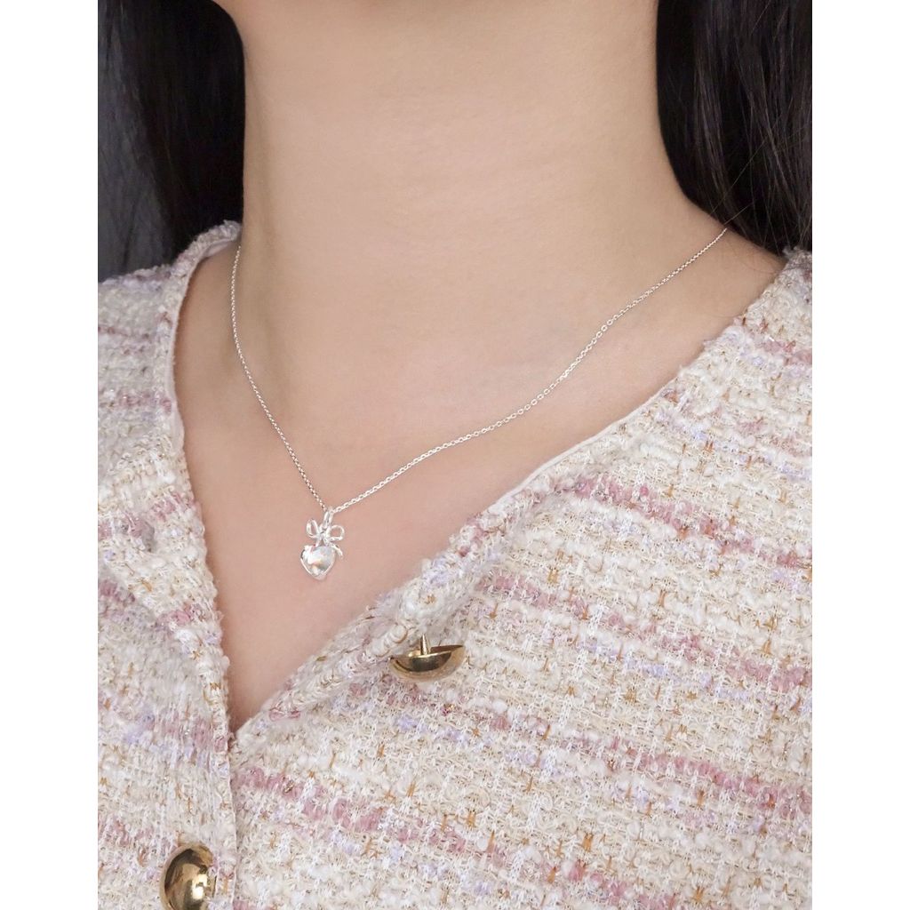 tw-11134207-81ztf-mholwlcsyaytc0