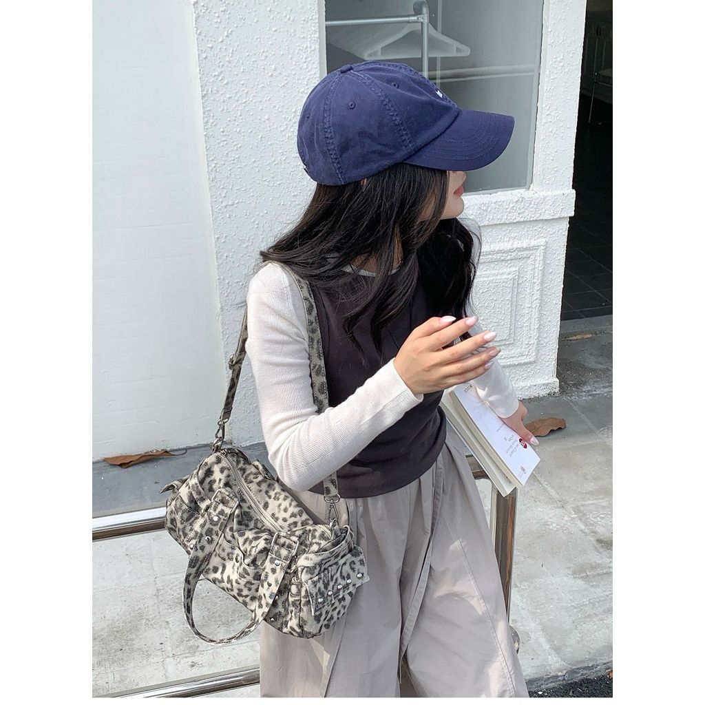 tw-11134207-81ztc-mhmu4wrq8yrlb2