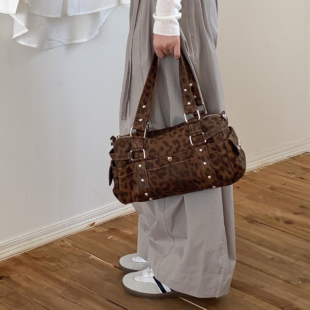 tw-11134207-81ztf-mhmu3bpgvmkk75