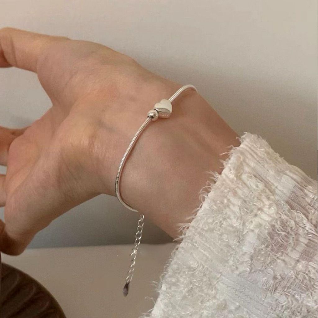 tw-11134207-81ztj-mj1dr2he4v0kae