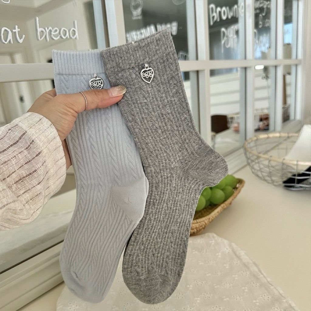 tw-11134207-81ztd-mj1h5kne1clg8a