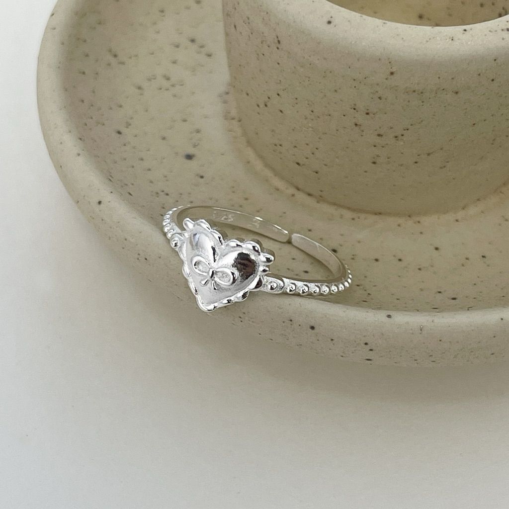 tw-11134207-81ztg-mjtwuk2hli4i70