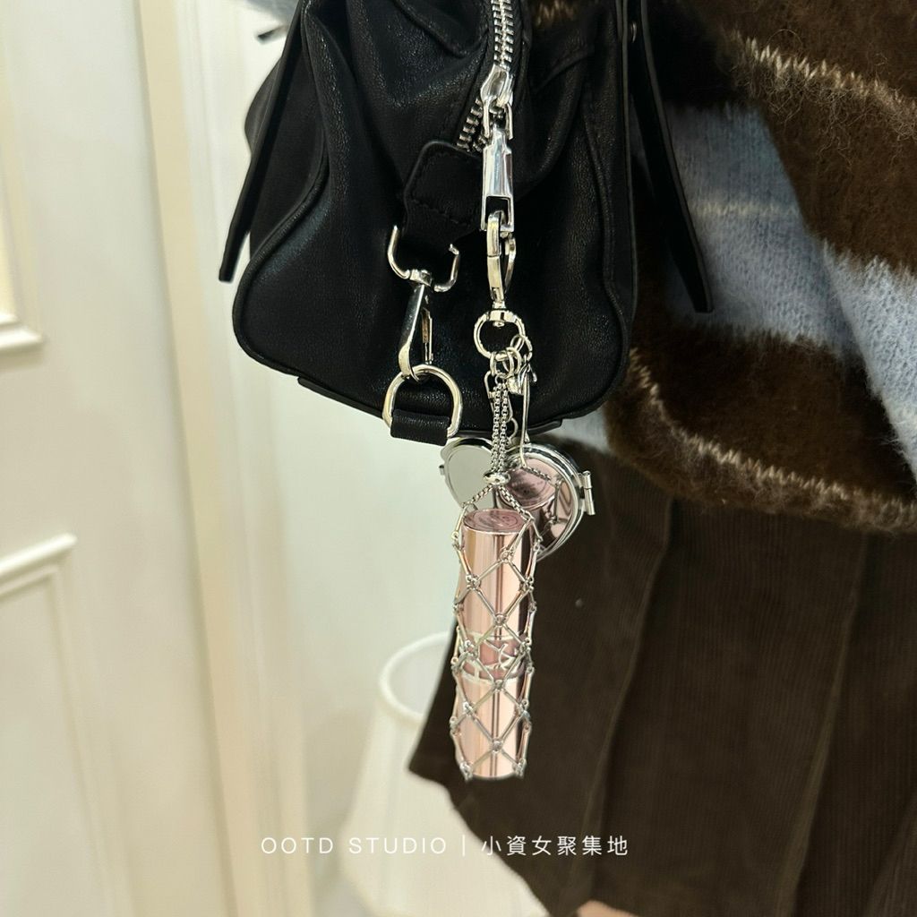 tw-11134207-820l5-ml0e20ek2qro7e