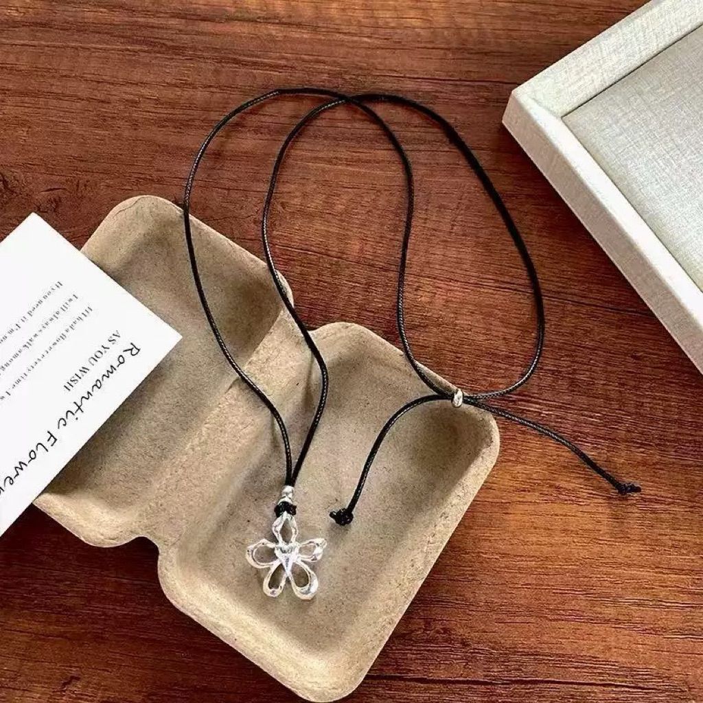 tw-11134207-820l7-mkxdbx3pg9a9c3