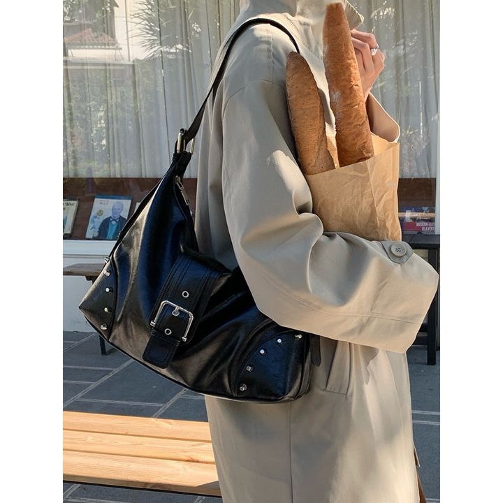 tw-11134207-820lc-mkxj1kk9mk1w3e