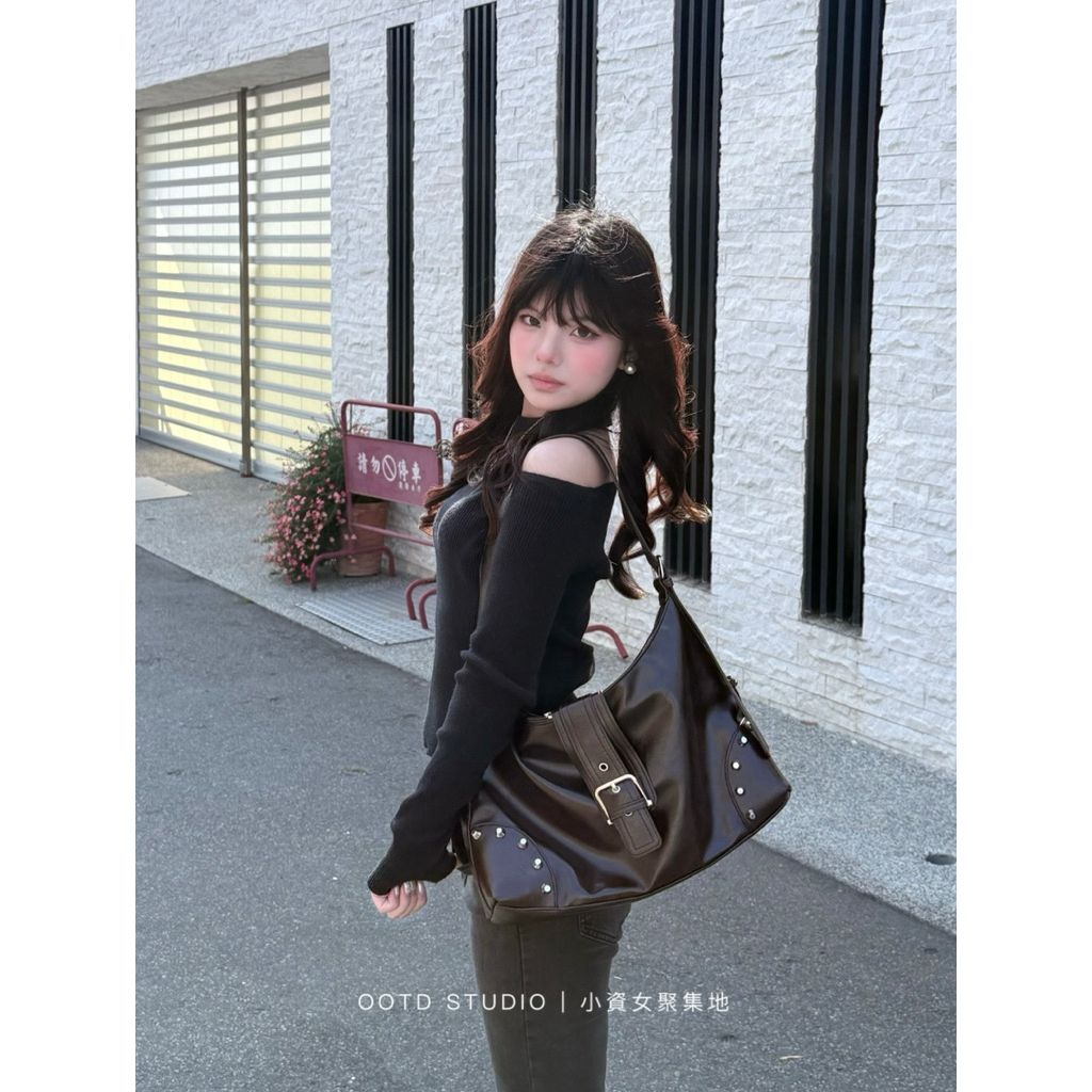 tw-11134207-820lc-mkxiz4l8972980