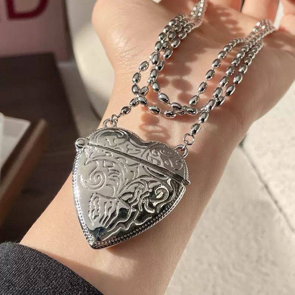 tw-11134207-820lc-mkxdfc85o8w511