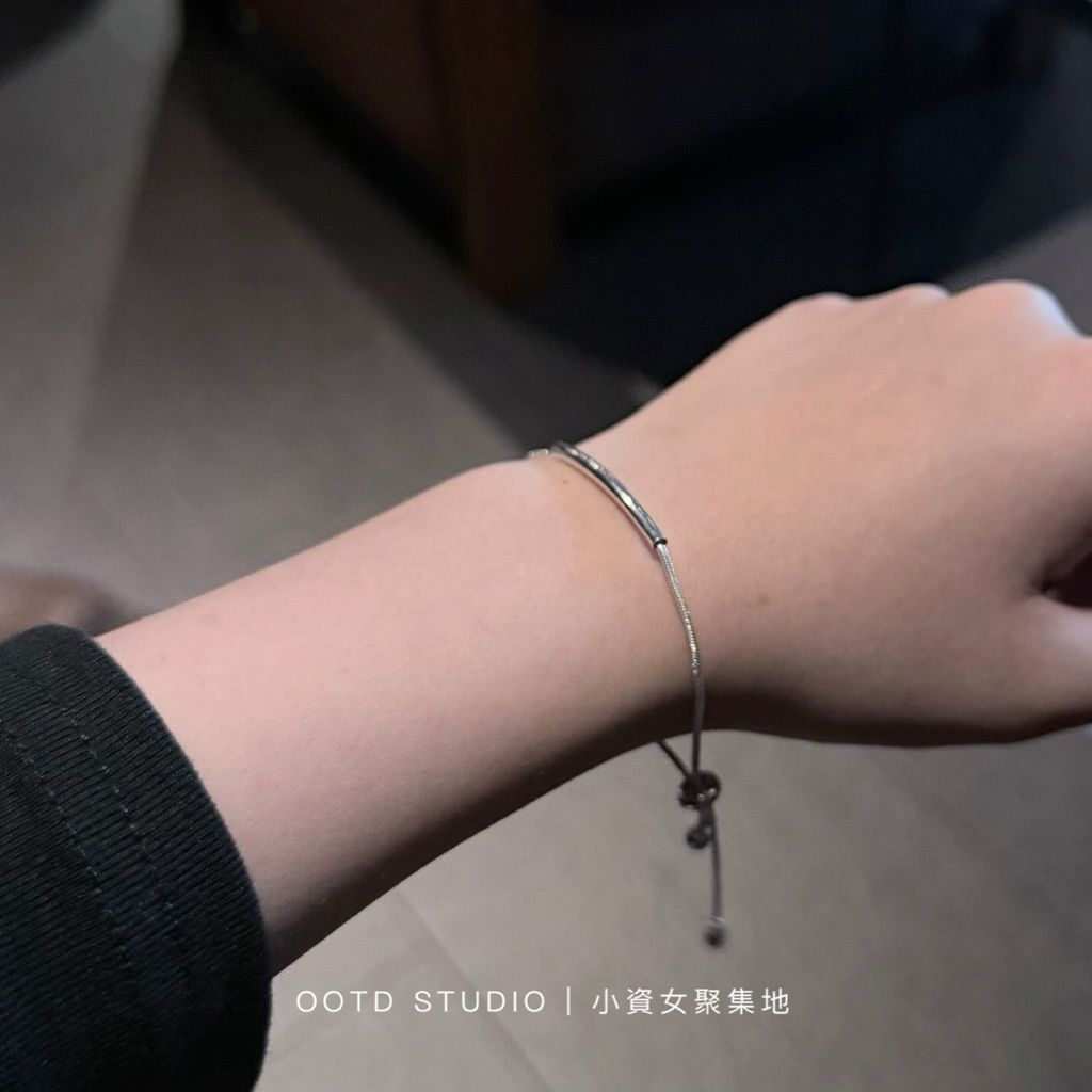 tw-11134207-820li-mkxh11w17uo206