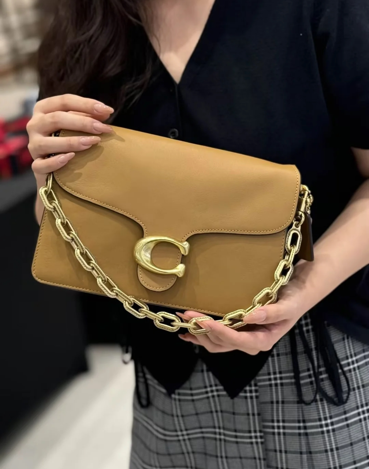 Coach Runway Chain Tabby Shoulder Bag 26 30