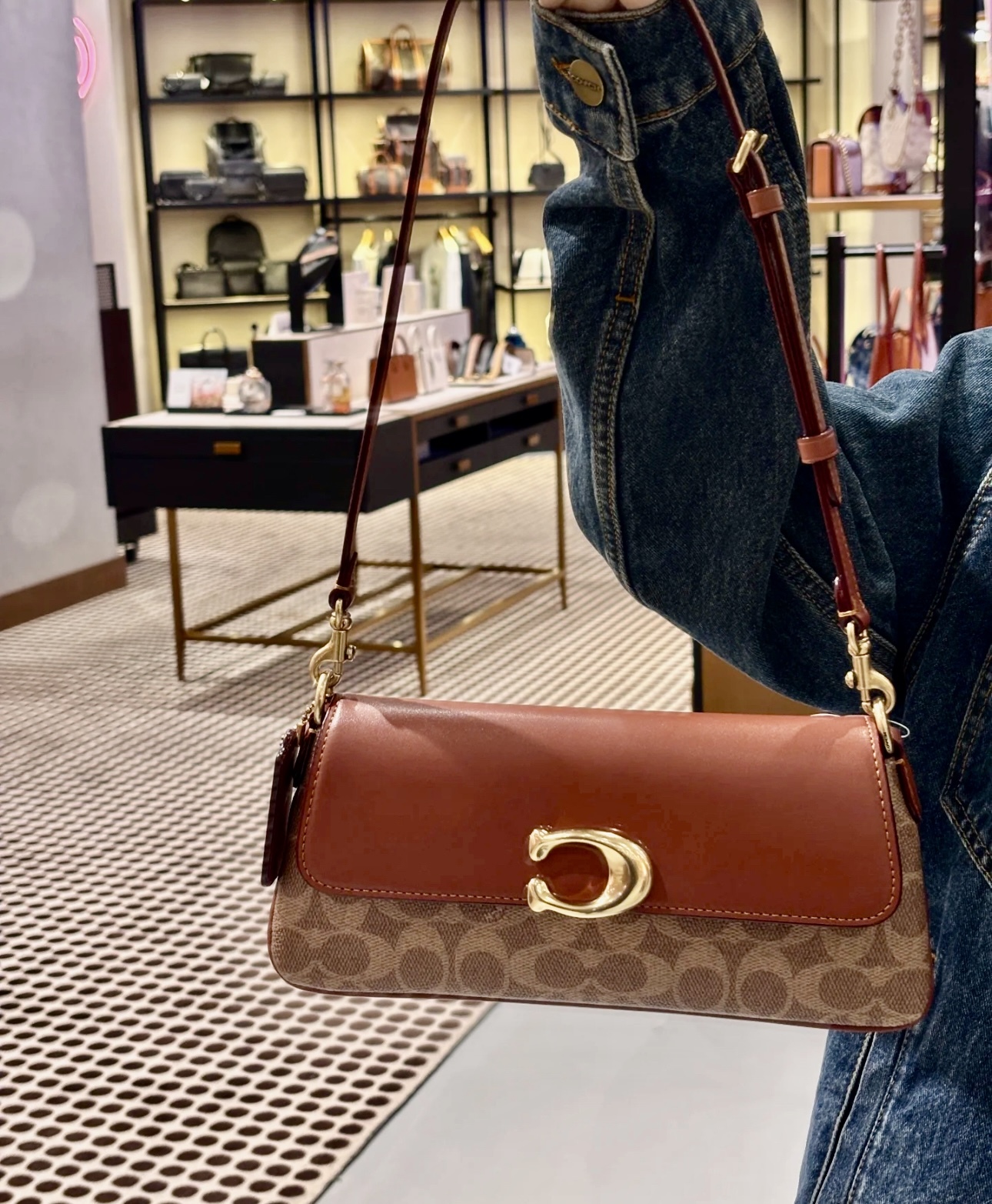 image_EE08B9DF-0988-41B2-971E-4359883F85E5_1750139297