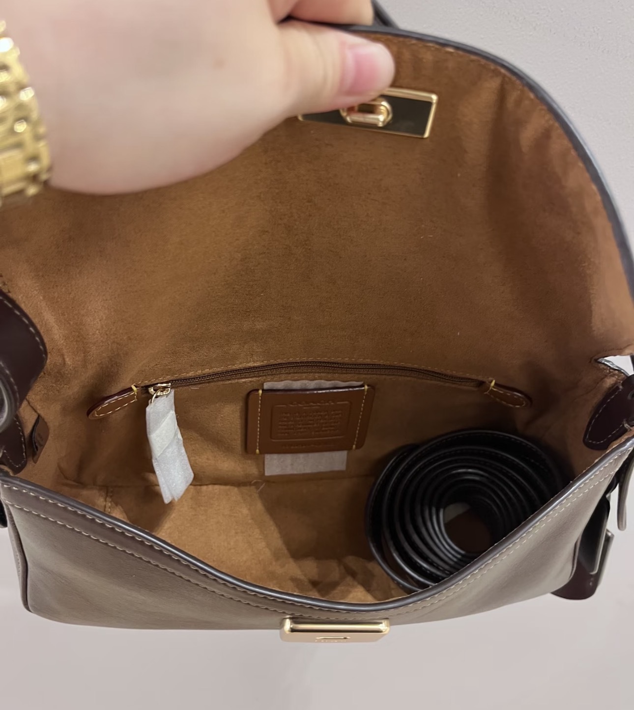 image_046F9744-656C-48DA-93AD-8BCEFBF6BF87_1762530820