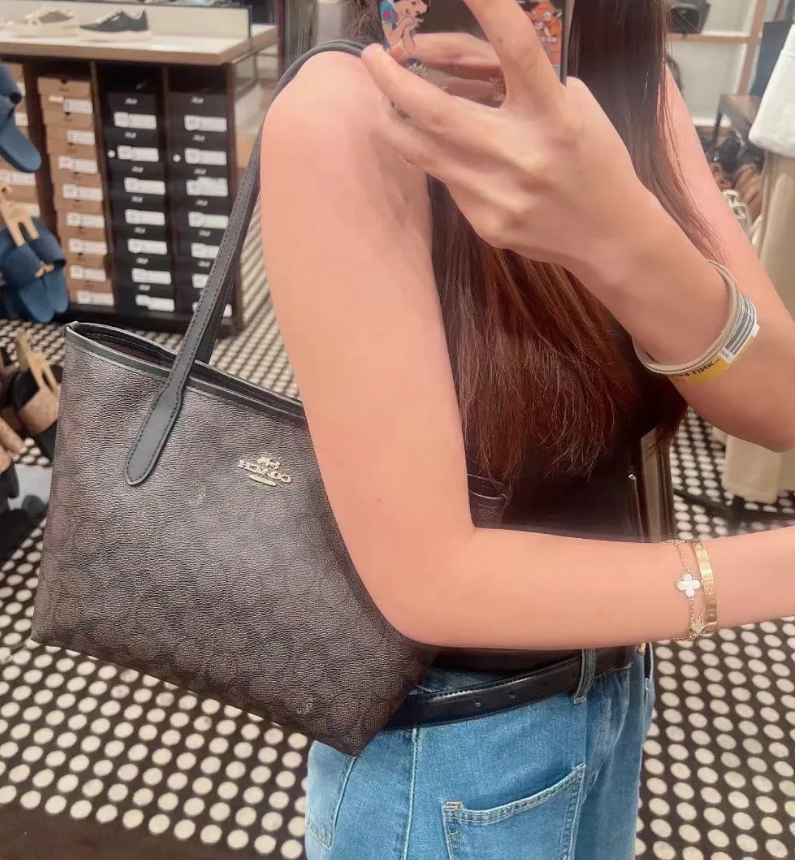 image_6E4FD37D-8FB3-4317-B4A7-E91EF2CF91CF_1762684381