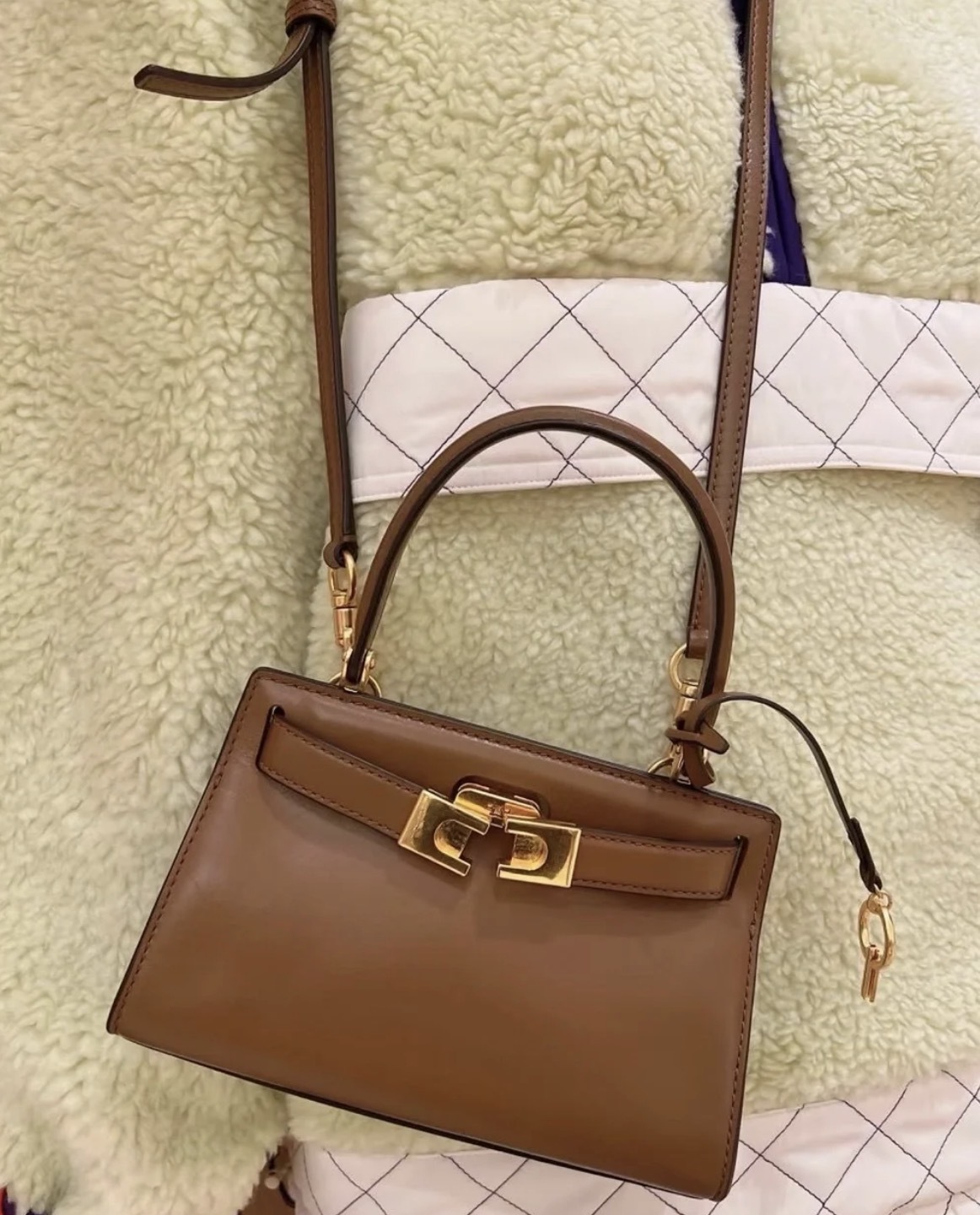 image_1138548D-6D6B-4F7F-A4A2-2EB2ED8DC2D7_1762787958