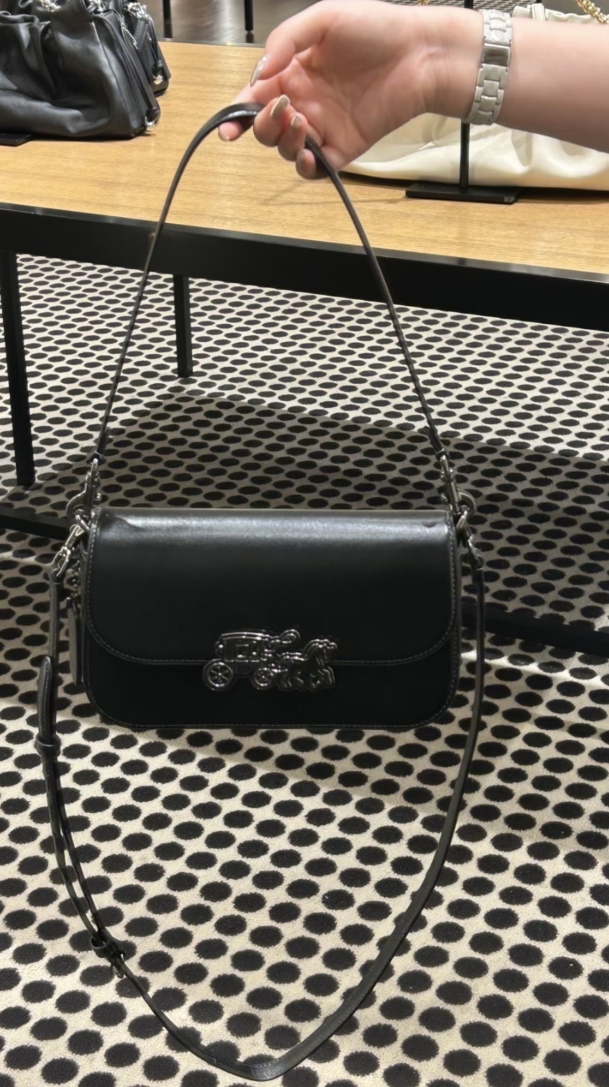 image_CD0D648C-7BB2-4B53-9AC4-09F8D5C3ECF1_1763868383