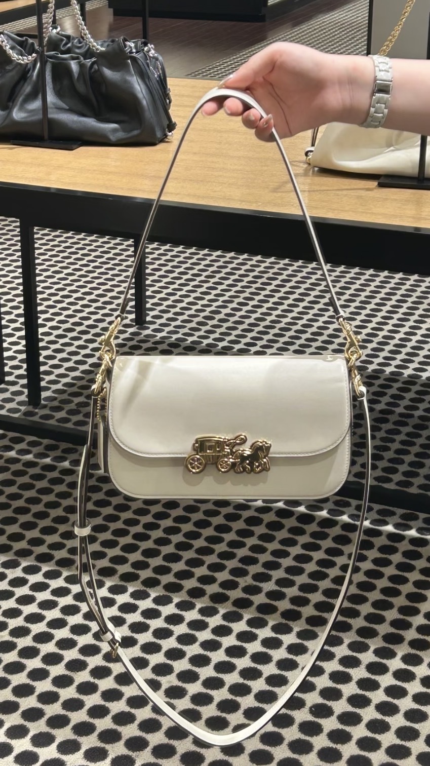 image_EA98D6FB-4BD3-4AE1-83DC-95EB700BE945_1763868383