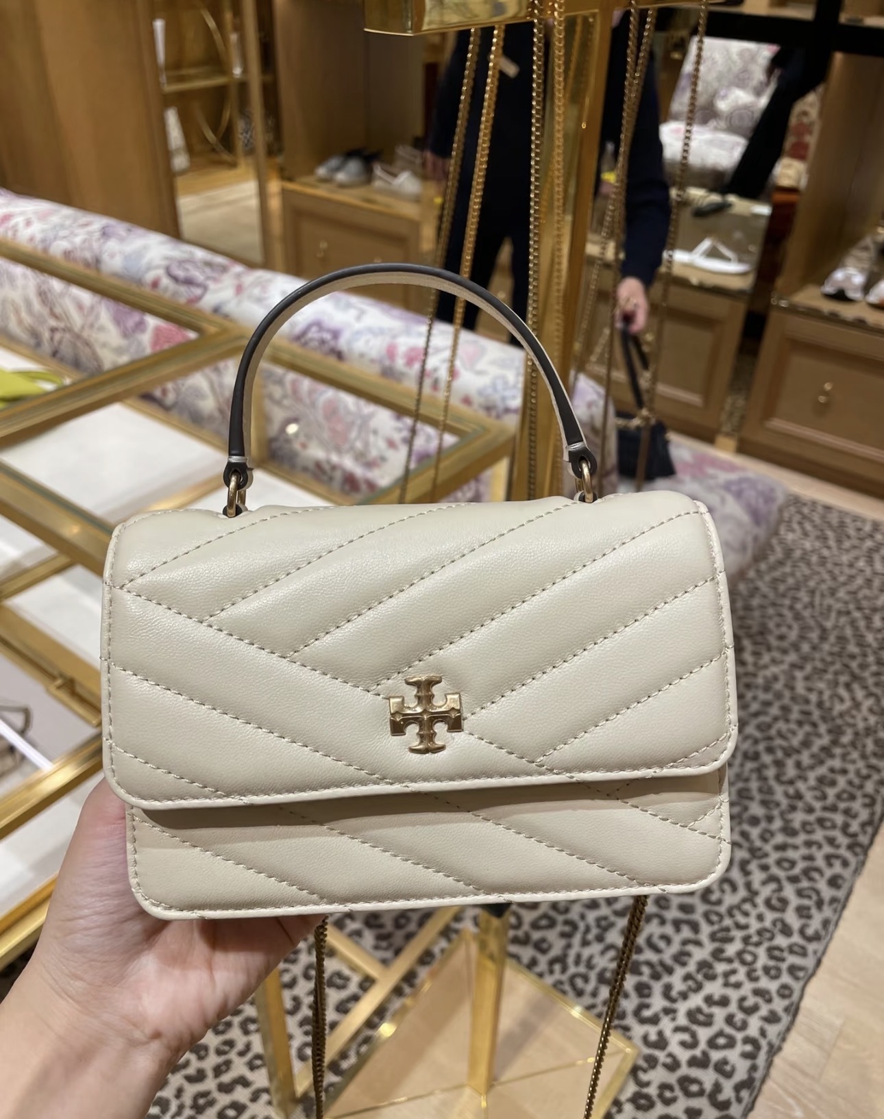 image_CF216EE9-C054-4CA3-B542-334A060F7E4B_1764687884