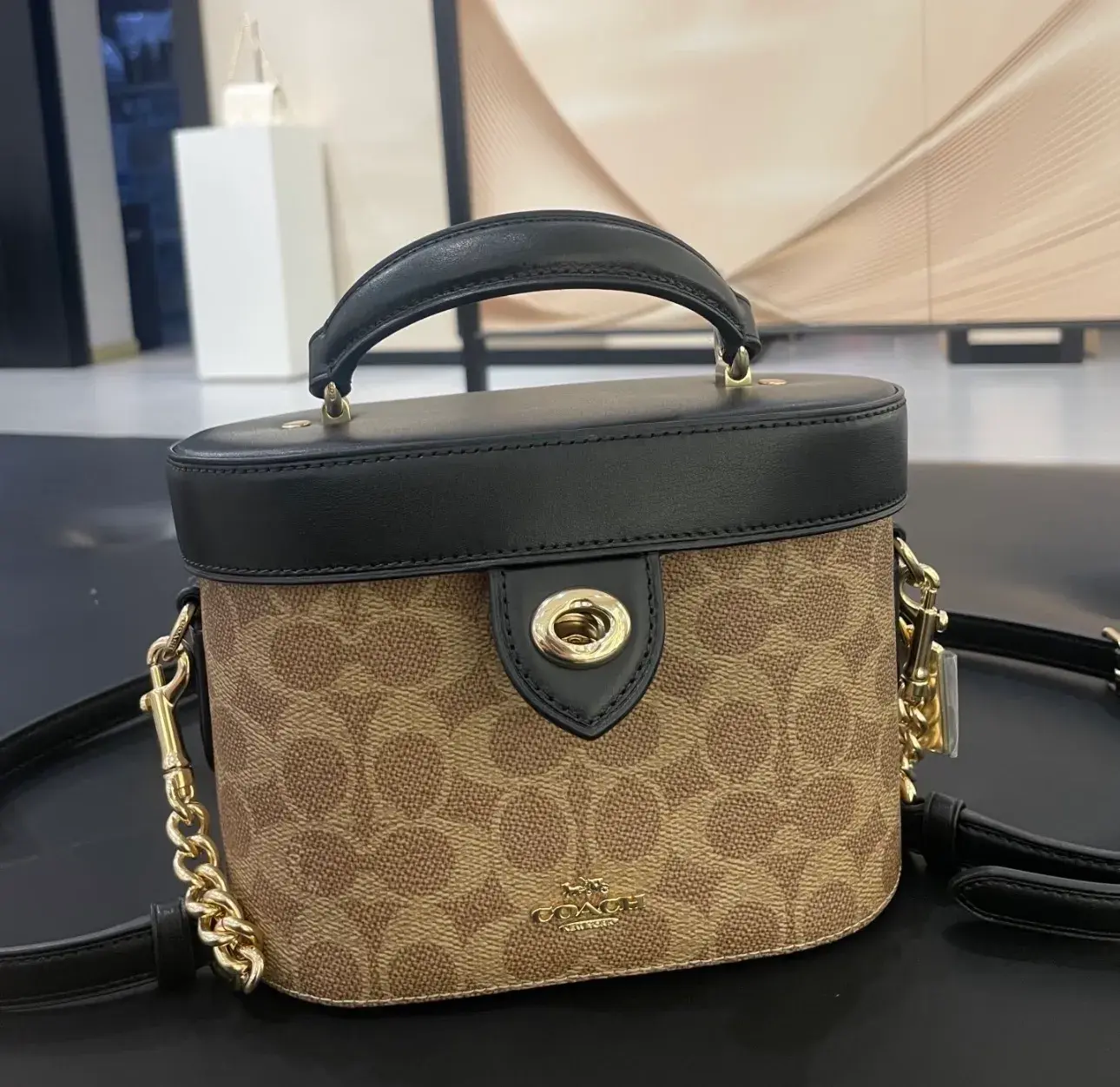 image_5DA2B884-A146-4D85-BAF1-5AD3C375CDF7_1765166362